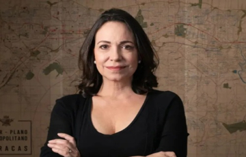 زعيمة اليمين المتطرف تبيع موارد فنزويلا إلى الإمبريالية الأمريكية