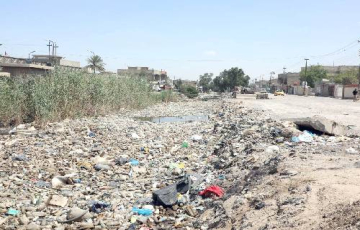 الأنهار مصبّات مفتوحة للصرف الصحي 