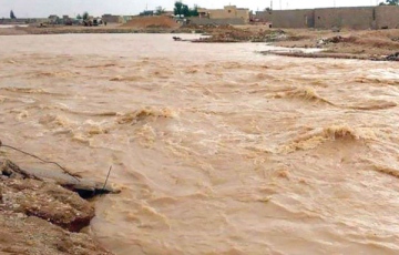 السيول تطرق الأبواب.. تحذيرات من فيضانات محتملة تقابلها زيادة ملحوظة في الخزين المائي