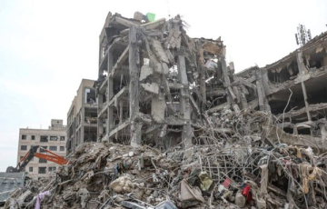 إسبانيا تغلق أجواءها أمام طائرات أمريكا وإيران تعلن مواصلة حرب الردع