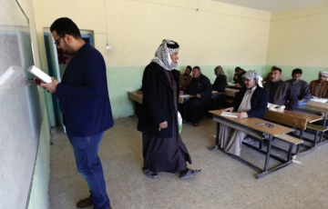 ازدياد إقبال الكبار على برامج محو الأمية 