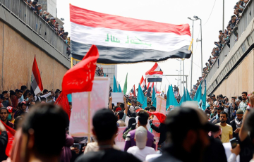 حسين النجار: القوى المتنفذة عاجزة عن تقديم حلول حقيقية لأزمات الشعب.. توزيع المغانم والسلاح المنفلت وإملاءات الخارج تعصف بالتوافقات الهشة