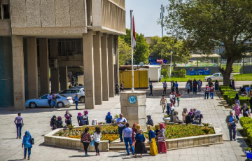 أقساط الجامعات الأهلية معضلة سنوية تُنهك الأسر