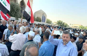 خريجون وعمال وفلاحون وسائقون الى الشارع.. احتجاجات واسعة ضد البطالة وتأخر الرواتب وارتفاع أسعار الوقود