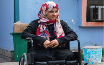 الأمية وقلة فرص العمل.. تقصي نساء البشرة السمراء وذوات الاحتياجات الخاصة