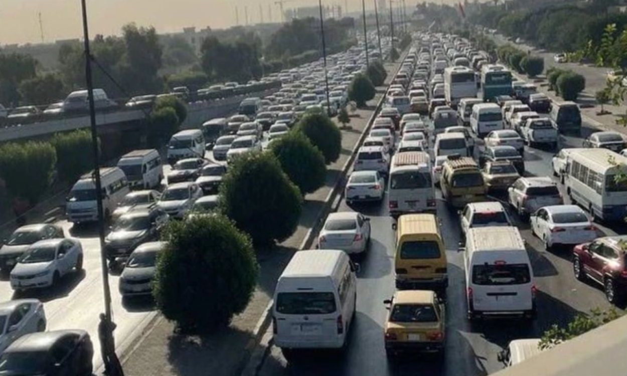ازدحامات بغداد المرورية.. هدر لساعات العمل ورفع لكلف النقل واستنزاف للاقتصاد