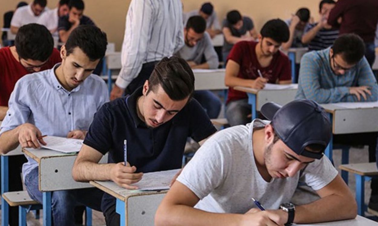 التعليم بين ضغط المناهج وغياب البيئة الحديثة طلبةٌ يذاكرون لأجل الامتحان لا للمعرفة
